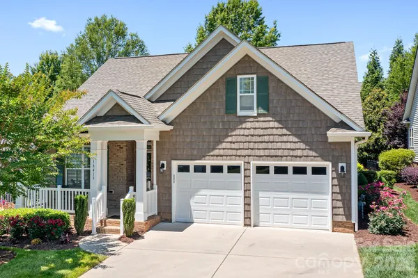 Property Slideshow image 3 of 47 | 18413 neville ave, Cornelius, NC, 28031
