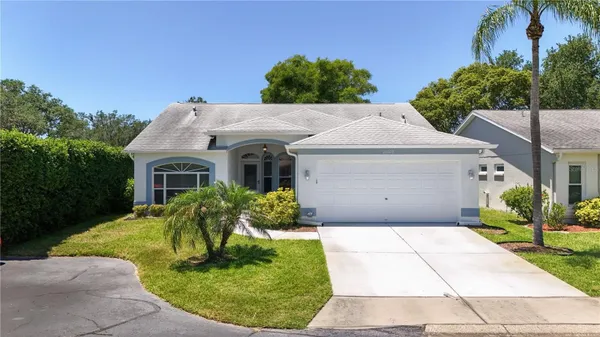 Property Slideshow image 2 of 37 | 13109 dobree pl 29, Riverview, FL, 33579