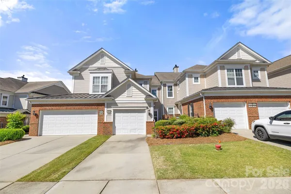 Property Slideshow image 2 of 29 | 44429 oriole dr 100, Fort Mill, SC, 29707