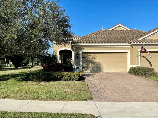 Property Slideshow image 3 of 35 | 1320 backspin dr, Englewood, FL, 34223