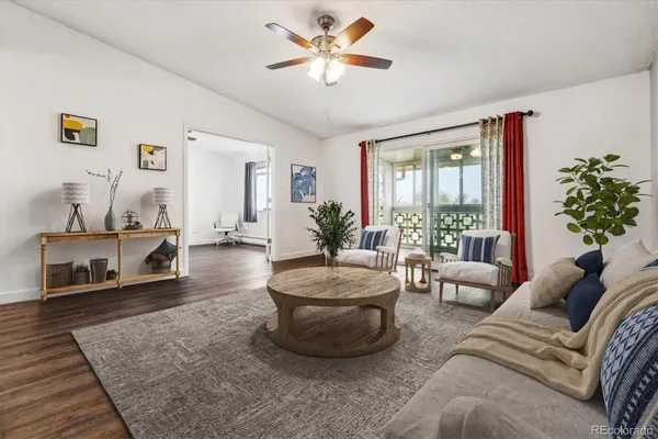 Property Slideshow image 3 of 44 | 795 s alton way unit 5d, Denver, CO, 80247