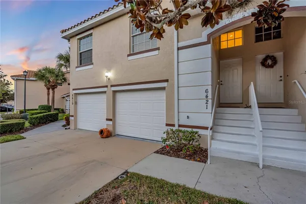 Property Slideshow image 2 of 51 | 6421 bay cedar ln, Bradenton, FL, 34203
