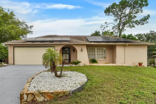 Property Slideshow image 2 of 28 | 10550 calico loop, Port Richey, FL, 34668