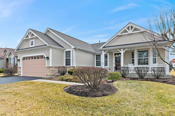 Property Slideshow image 2 of 53 | 11798 wildrose dr, Huntley, IL, 60142