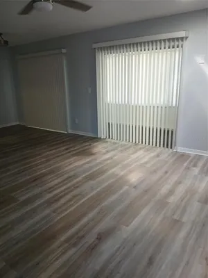 Property Slideshow image 3 of 13 | 431 gloucester blvd 87, Sun City Center, FL, 33573