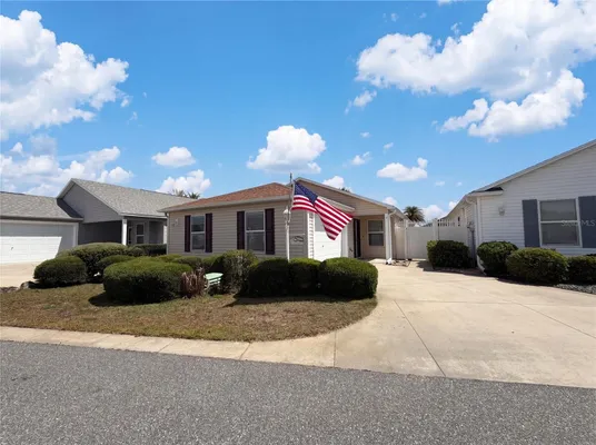 Property Slideshow image 2 of 25 | 2589 alcade pl, The Villages, FL, 32163