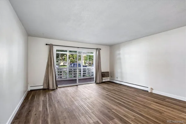 Property Slideshow image 2 of 27 | 610 s alton way 11a, Denver, CO, 80247