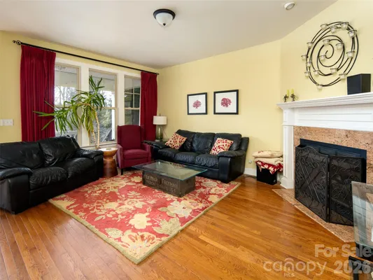 Property Slideshow image 3 of 11 | 106 mountain dr, Biltmore Lake, NC, 28715