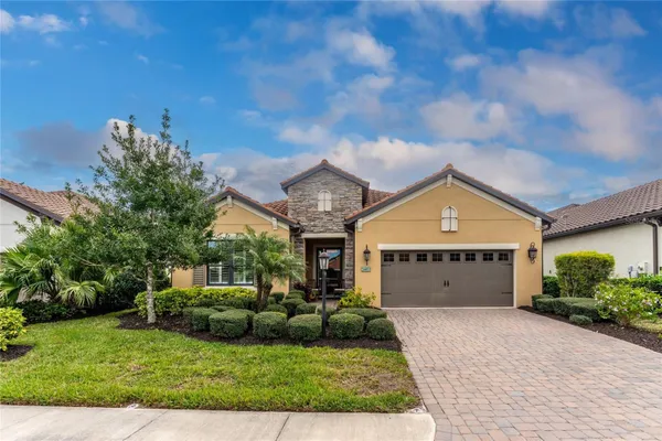 Property Slideshow image 3 of 66 | 26853 weiskopf dr, Englewood, FL, 34223
