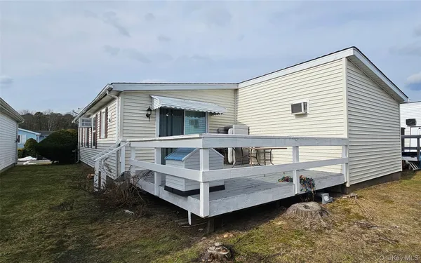 Property Slideshow image 2 of 2 | 54 dogwood ln, Manorville, NY, 11949