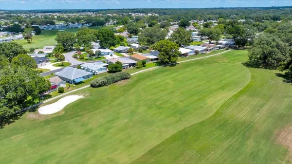 Property Slideshow image 2 of 47 | 926 saint andrews blvd, Lady Lake, FL, 32159