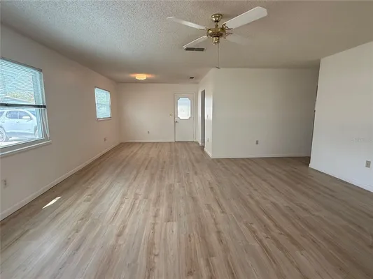 Property Slideshow image 3 of 24 | 9230 sw 101st ln, Ocala, FL, 34481