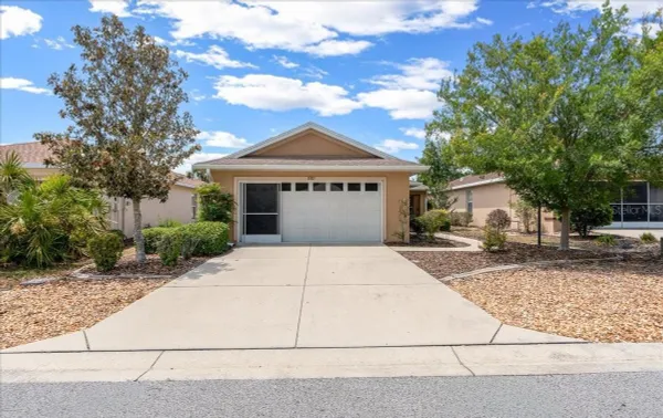 Property Slideshow image 3 of 44 | 9183 sw 102nd cir, Ocala, FL, 34481