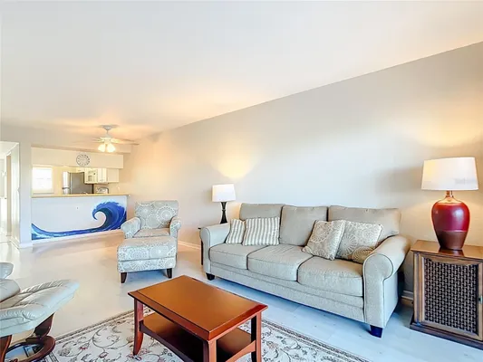 Property Slideshow image 3 of 57 | 404 cerromar cir 115, Venice, FL, 34293