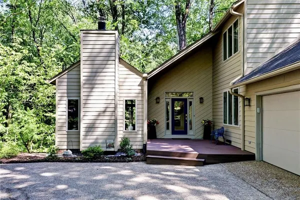 Property Slideshow image 2 of 30 | 140 tutters neck, Williamsburg, VA, 23185