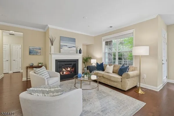 Property Slideshow image 2 of 45 | 6 pebble rd unit d1 # d1, Woodland Park, NJ, 07424