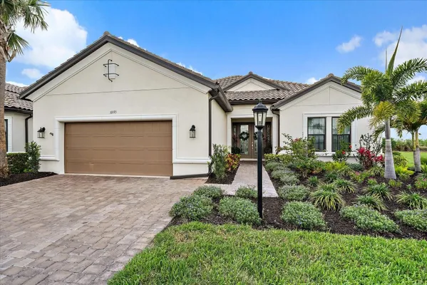 Property Slideshow image 3 of 57 | 10193 morning mist ln, Sarasota, FL, 34241
