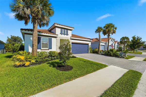 Property Slideshow image 2 of 38 | 341 daylily blvd, Nokomis, FL, 34275