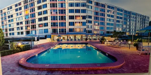 Property Slideshow image 3 of 20 | 700 mirror ter 404, Winter Haven, FL, 33881