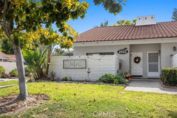 Property Slideshow image 3 of 35 | 2022 via c, Laguna Woods, CA, 92637