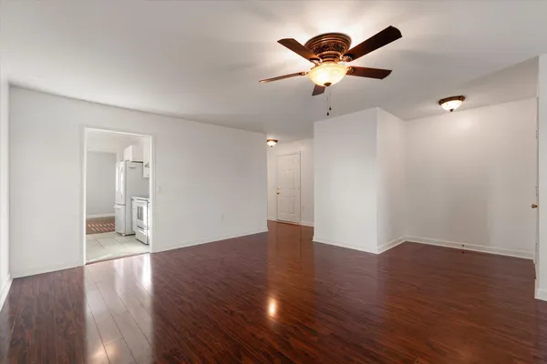 Property Slideshow image 2 of 33 | 717 mount carmel pl, Nashville, TN, 37205