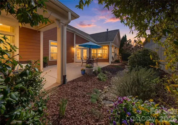 Property Slideshow image 2 of 33 | 1230 restoration dr, Waxhaw, NC, 28173