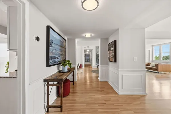 Property Slideshow image 2 of 36 | 2403 s ardson pl 702b, Tampa, FL, 33629