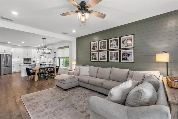 Property Slideshow image 3 of 34 | 16419 paynes mill dr, Lakewood Ranch, FL, 34211