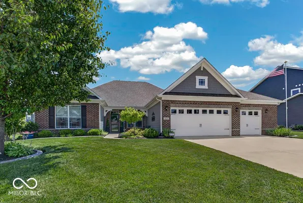 Property Slideshow image 3 of 44 | 4201 saddle club pkwy, Bargersville, IN, 46106