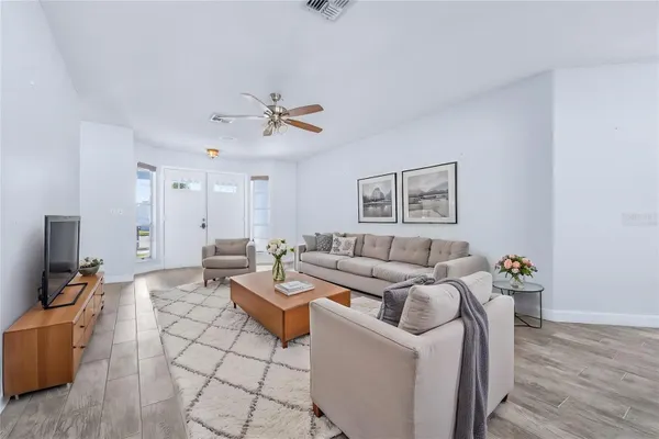 Property Slideshow image 2 of 50 | 11525 forest run ct, Port Richey, FL, 34668