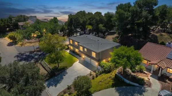 Property Slideshow image 2 of 47 | 28108 mountain meadow rd, Escondido, CA, 92026