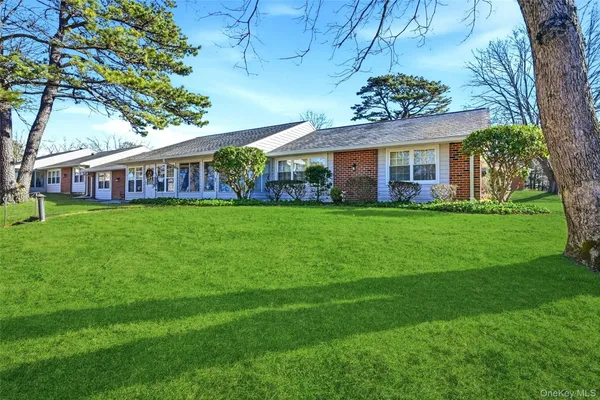 Property Slideshow image 3 of 45 | 128 exmore ct unit d, Ridge, NY, 11961