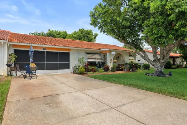 Property Slideshow image 2 of 30 | 11404 stansberry dr, Port Richey, FL, 34668