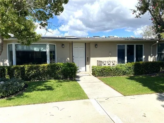 Property Slideshow image 2 of 24 | 1771 sunningdale rd, Seal Beach, CA, 90740
