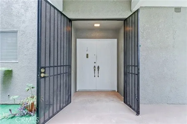Property Slideshow image 3 of 36 | 2399 via mariposa w unit 1-f w 1-f w, Laguna Woods, CA, 92637