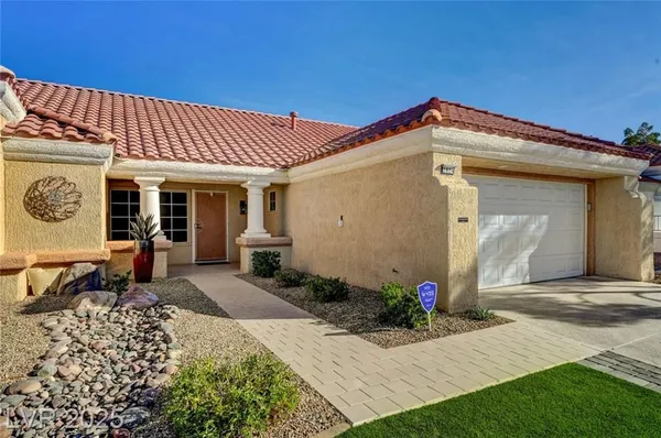 Property Slideshow image 2 of 44 | 2824 golfside dr, Las Vegas, NV, 89134
