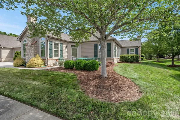 Property Slideshow image 2 of 47 | 4607 nashua dr, Matthews, NC, 28105