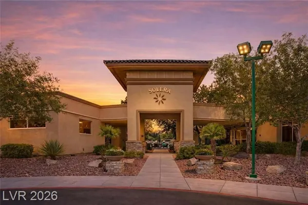 Property Slideshow image 3 of 7 | 2472 jada dr, Henderson, NV, 89044