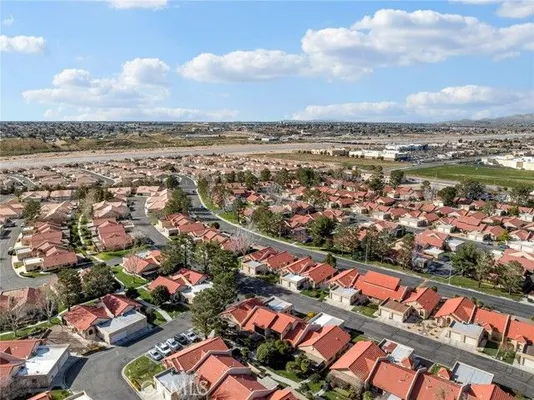 Property Slideshow image 3 of 41 | 19103 frances st, Apple Valley, CA, 92308