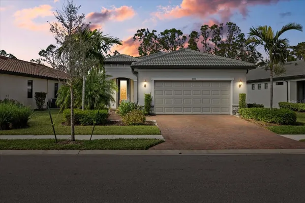 Property Slideshow image 2 of 54 | 2539 brassica dr, North Port, FL, 34289
