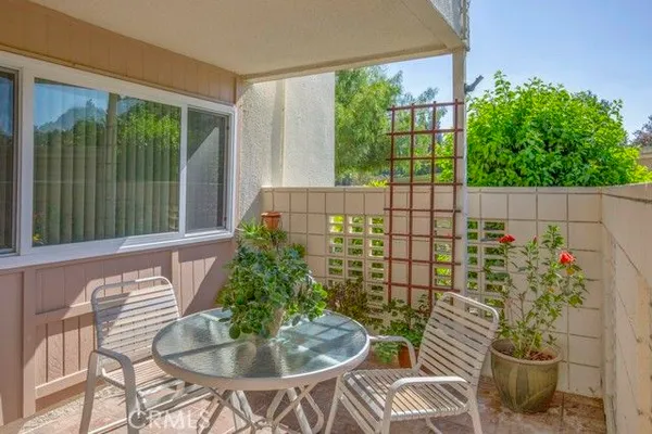 Property Slideshow image 3 of 18 | 184 avenida majorca c, Laguna Woods, CA, 92637