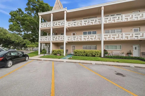 Property Slideshow image 3 of 35 | 2435 sumatran way 23, Clearwater, FL, 33763