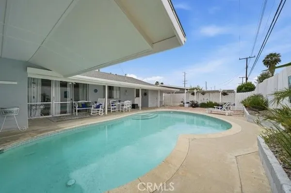 Property Slideshow image 2 of 39 | 28573 murrieta rd, Menifee, CA, 92586