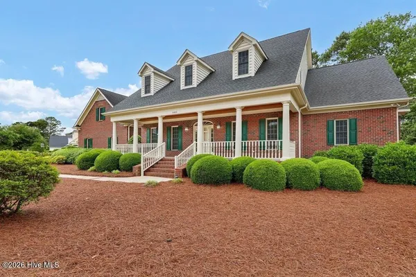 Property Slideshow image 3 of 98 | 8401 fazio dr, Wilmington, NC, 28411