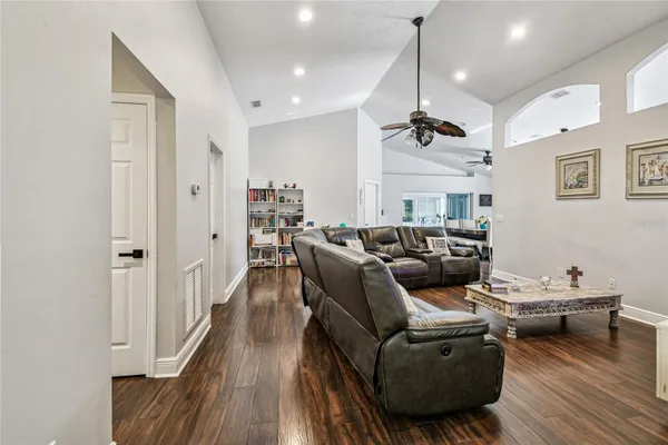 Property Slideshow image 3 of 23 | 3840 eversholt st, Clermont, FL, 34711