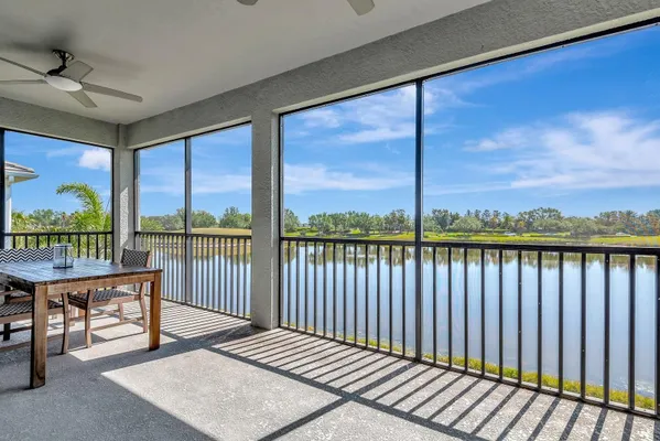 Property Slideshow image 3 of 85 | 915 tidewater shores loop, Bradenton, FL, 34208