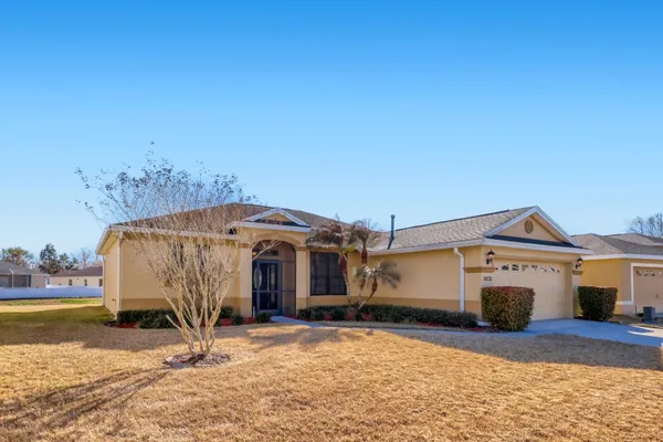 Property Slideshow image 2 of 28 | 3891 whistlewood cir, Lakeland, FL, 33811