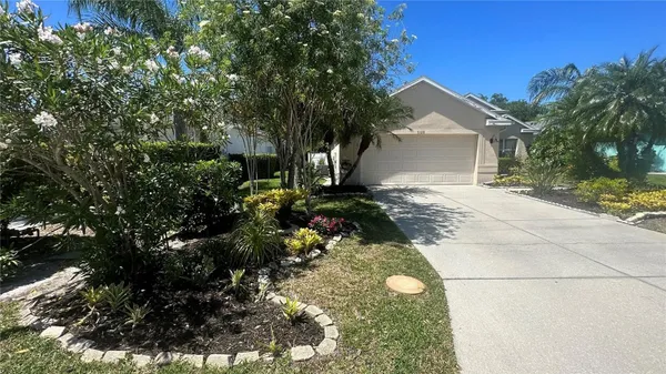 Property Slideshow image 2 of 58 | 5122 creekside trl, Sarasota, FL, 34243