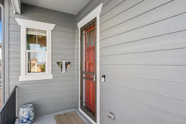 Property Slideshow image 2 of 34 | 3322 goodyear st, Castle Rock, CO, 80109