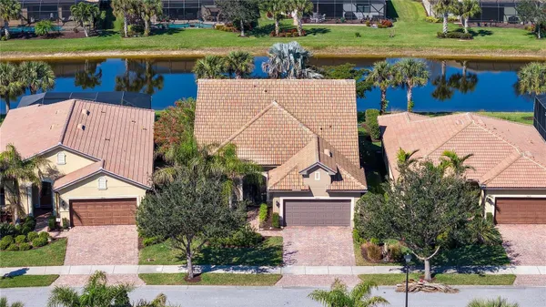 Property Slideshow image 2 of 74 | 19651 quisto st, Venice, FL, 34293